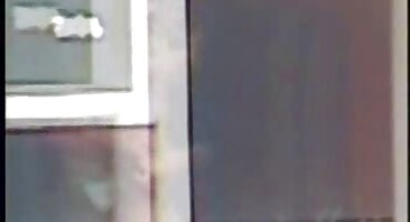 ghost girl sex Người phụ nữ gầy liếm vòi nước cho đến khi nó phát sex áo dài sáng và kích thích nó.