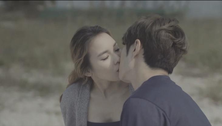 sex vn rên la T28-572_Trú mưa, 3 em gái văn phòng bị chủ nhà hiếp dâm